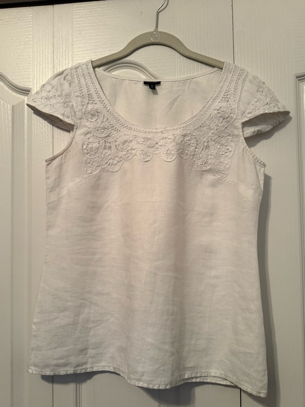 Madison 100% Linen White Top with Battenberg Lace Accents Cap Sleeve Medium